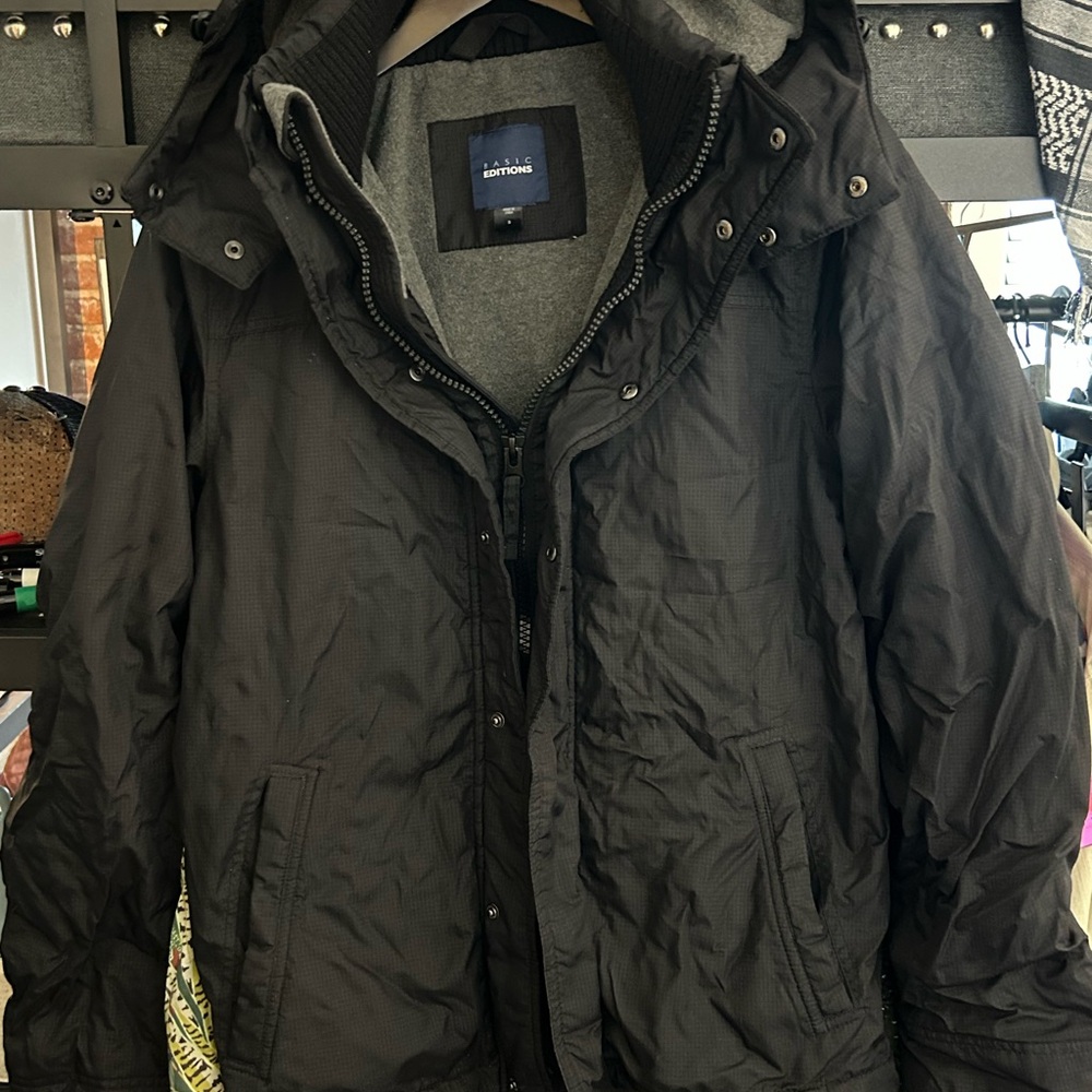Basic Editions Men's Black Puffer Jacket